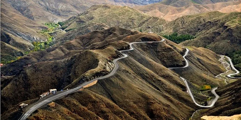 Scenic Morocco road trip through the Atlas Mountains